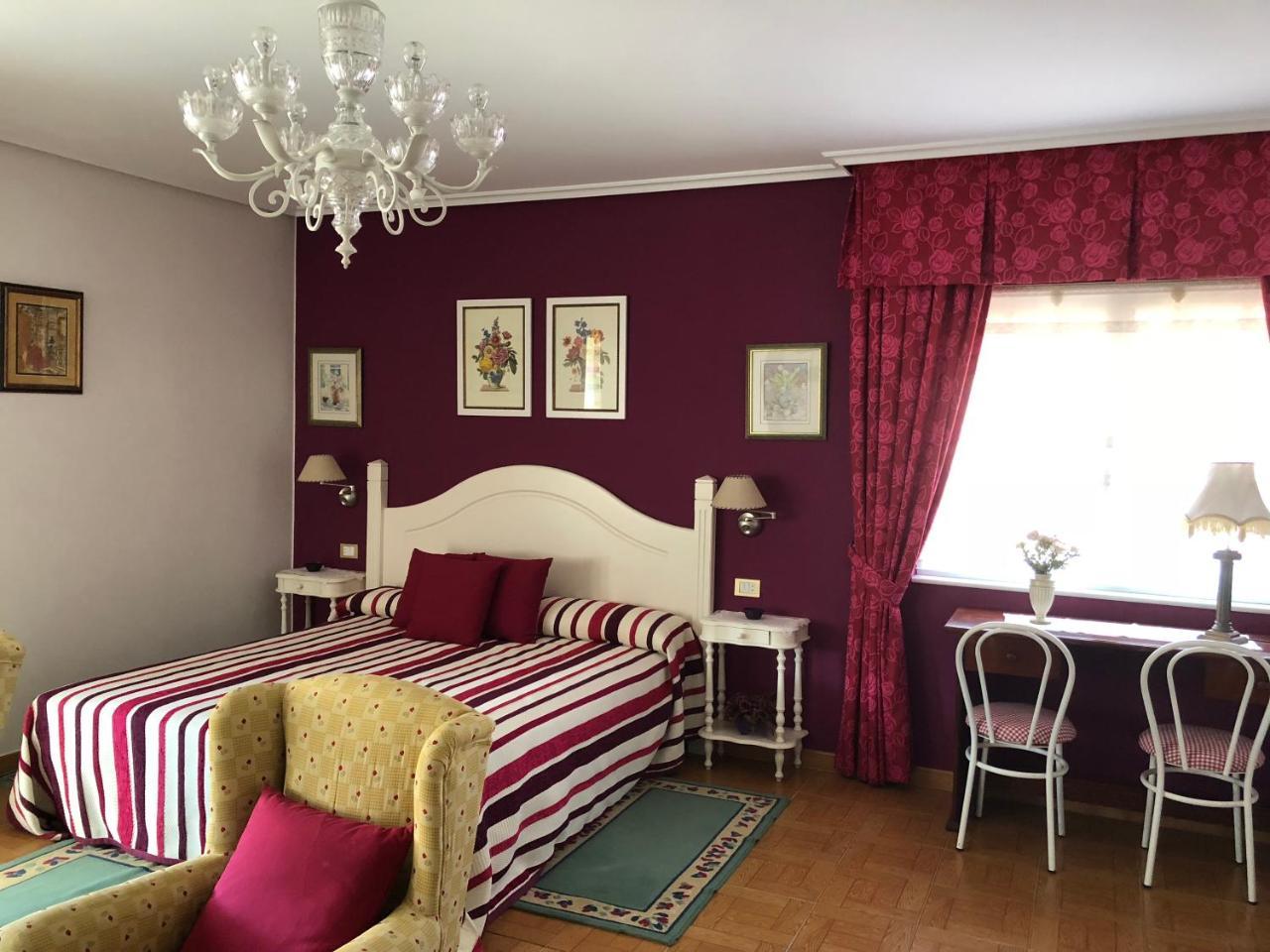 Hostal Juan Rosal Esterno foto