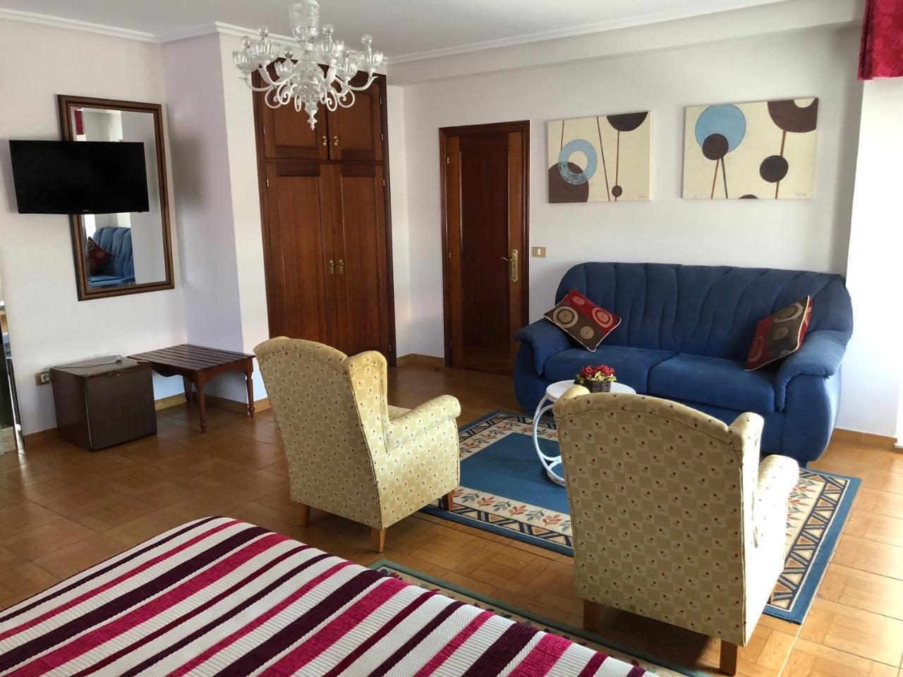 Hostal Juan Rosal Esterno foto