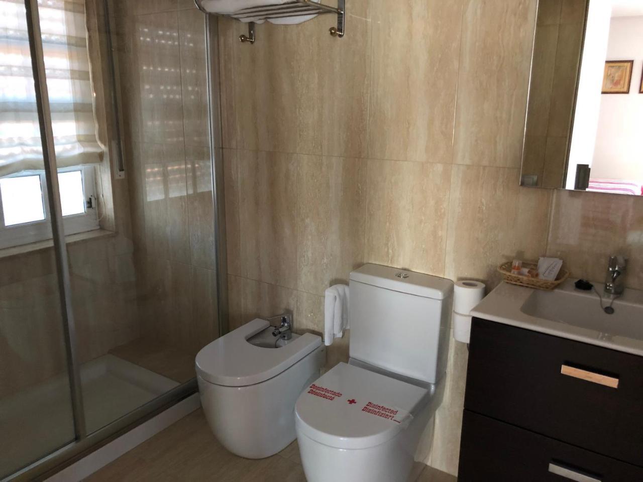 Hostal Juan Rosal Esterno foto